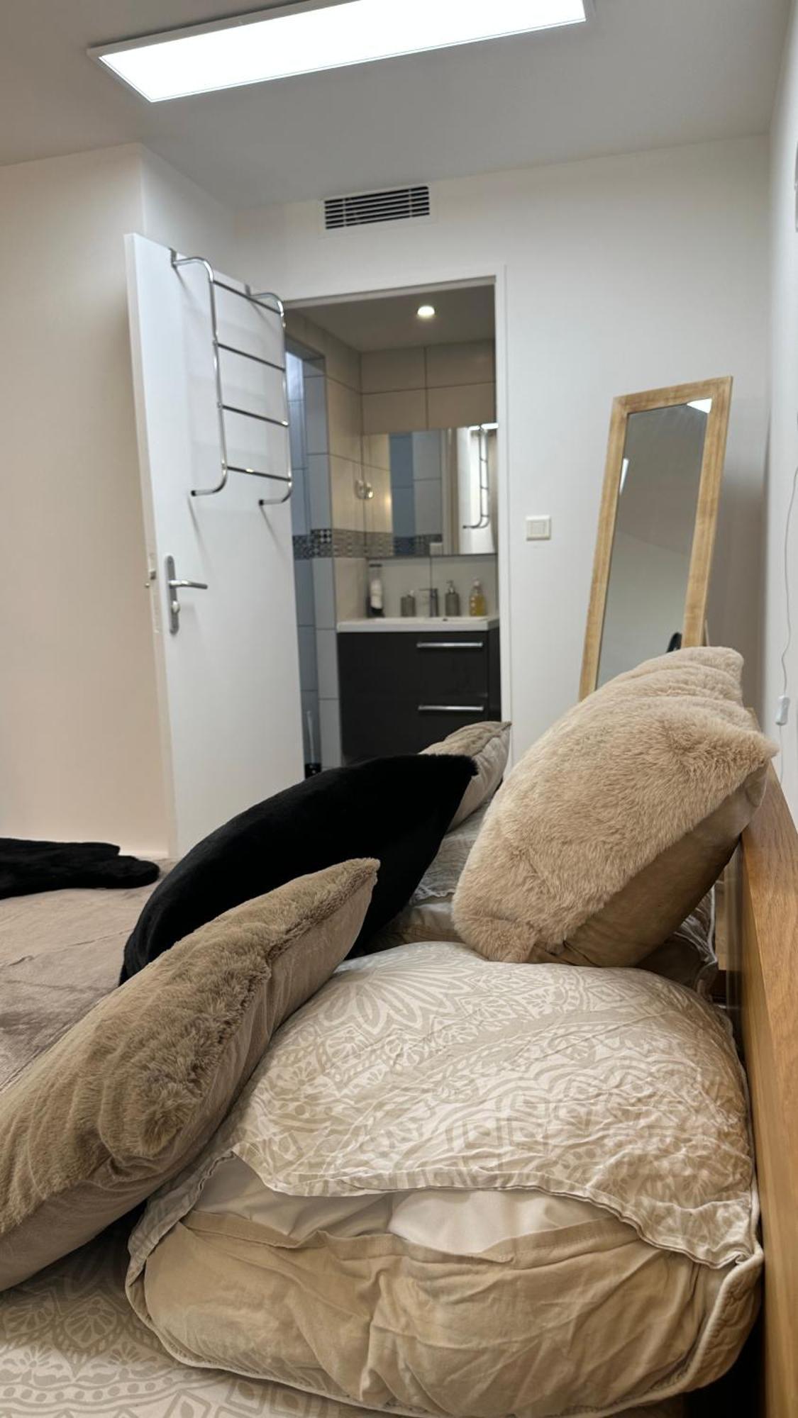 Appartement 5Min To Disneyland, Parking Prive 마그니 레 홍그레 외부 사진
